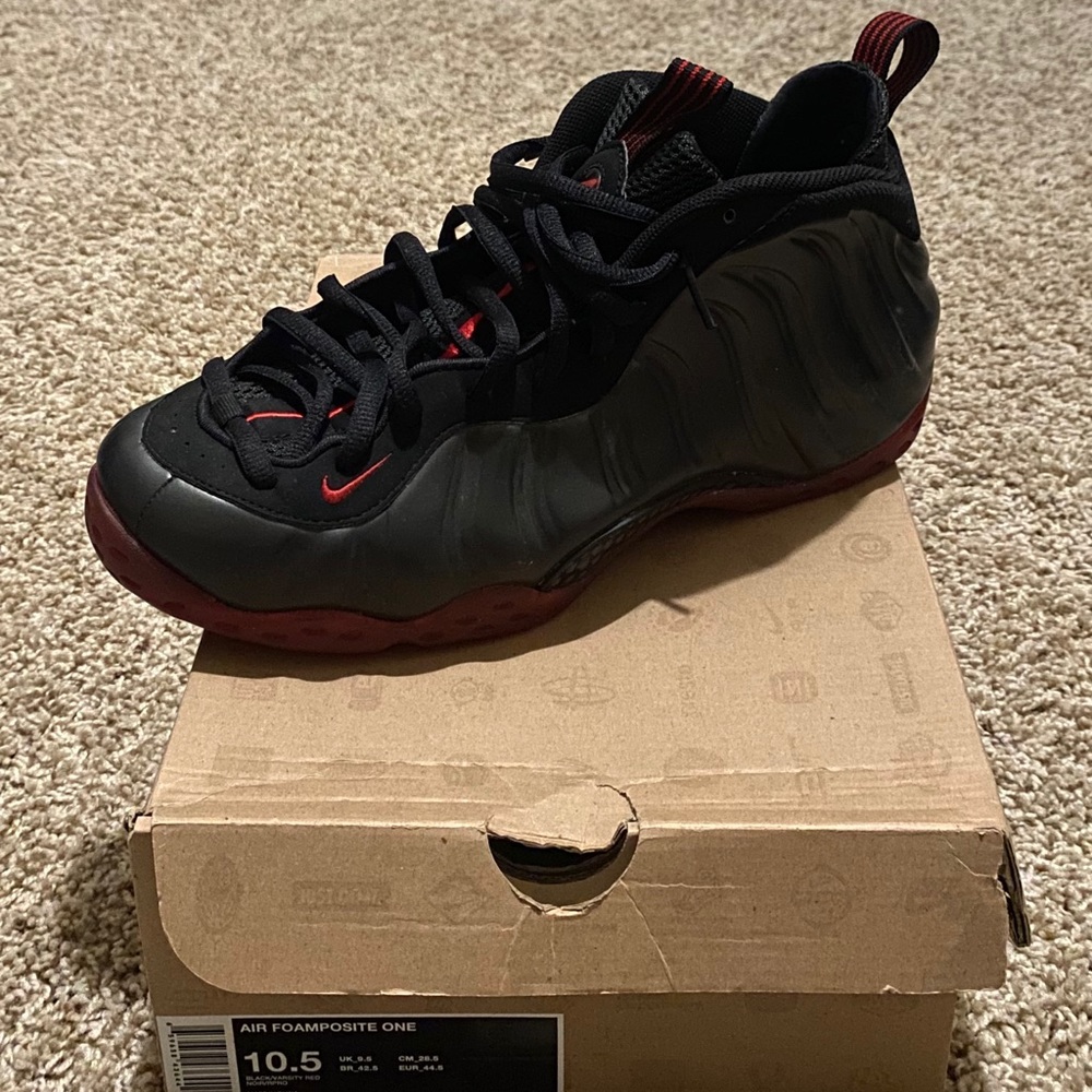 Nike Air Foamposite One Cough Drop (2010)